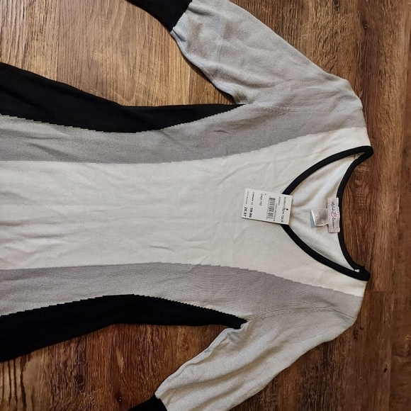 Stitch Btween large mini dress - Picture 3 of 14